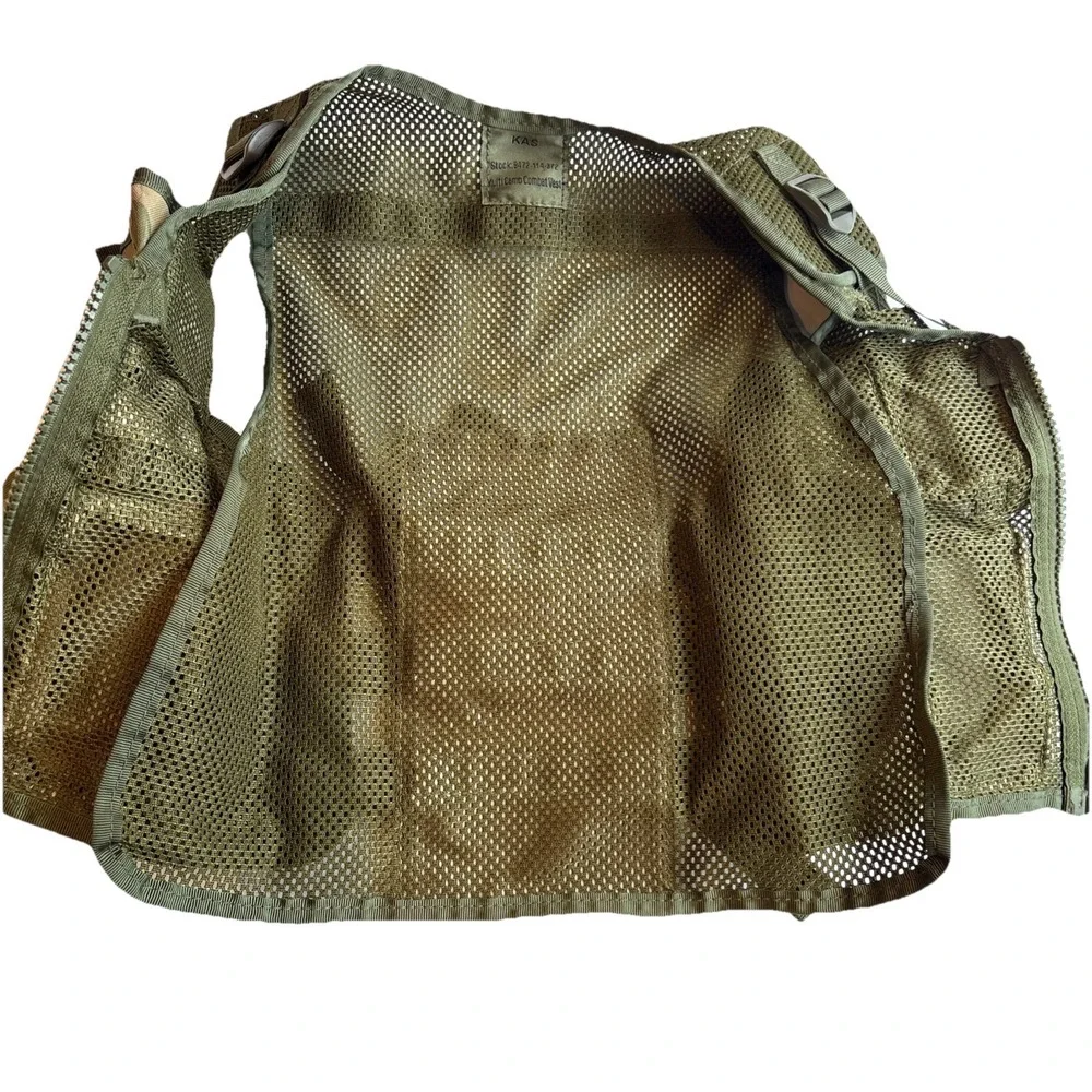 KAS Woodland Combat Vest STOCK 9472-114-372 Boys‎ XL  Adjustable Straps